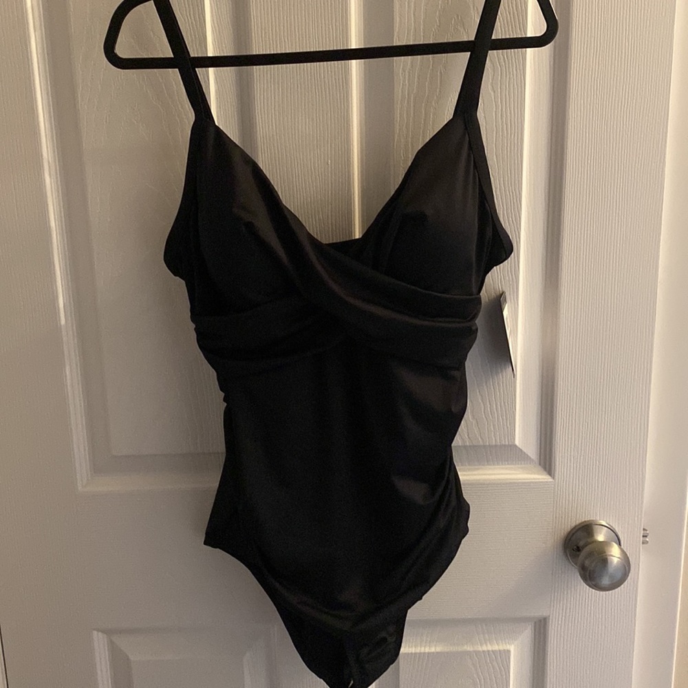 Jantzen Cross Front One Piece Black